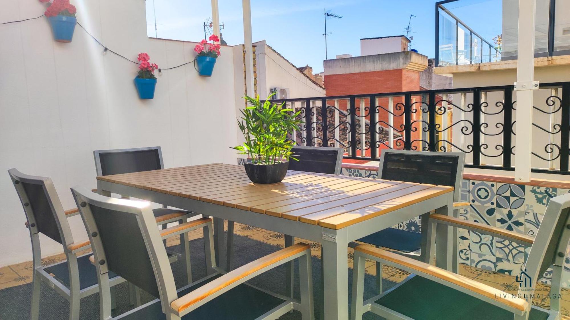 Ferienwohnung Living4Malaga Sun&Terrace Penthouse Exterior foto